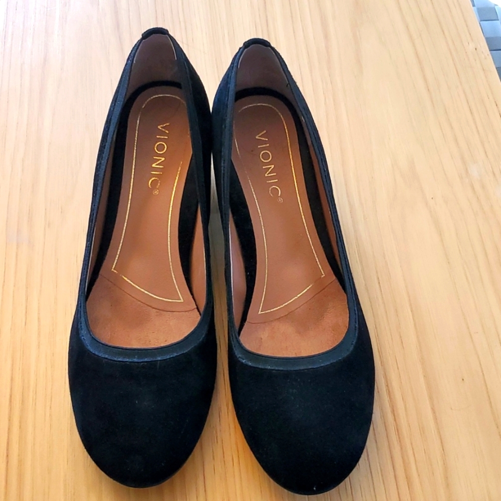 Vionic Natalie Block Heel - image 3